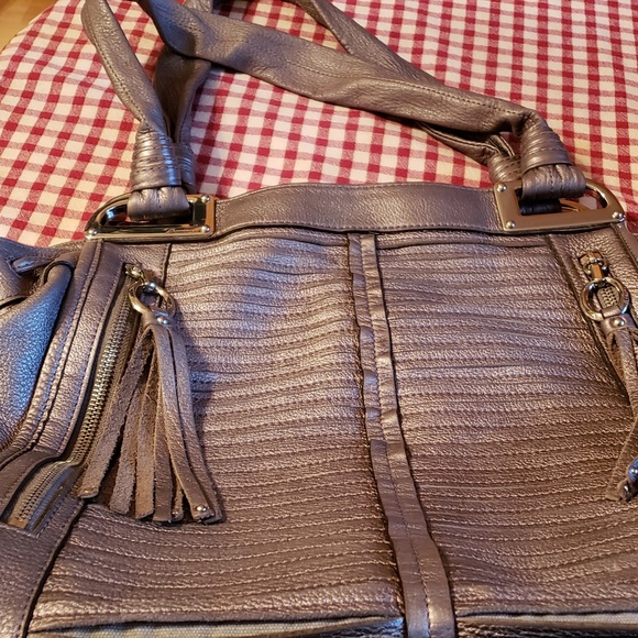 Metallic gun B Makovsky  purse - Picture 4 of 4